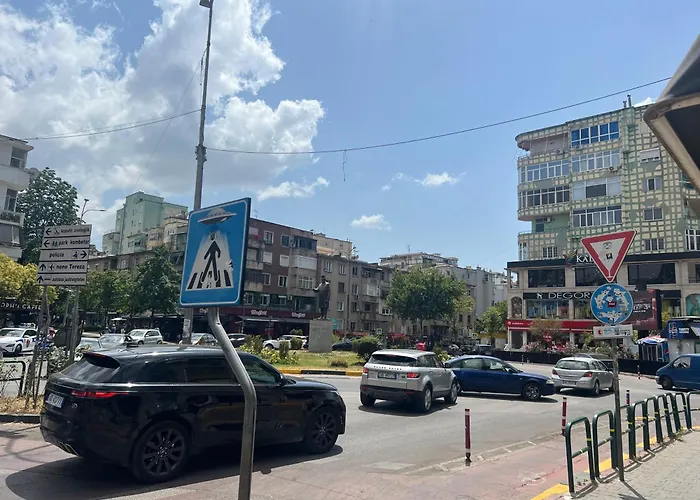 Blloku Tirana Studio